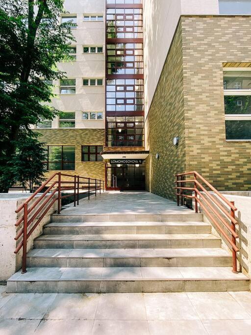 New Studio In Quiet Part Of The City Center Bratislava Exterior foto